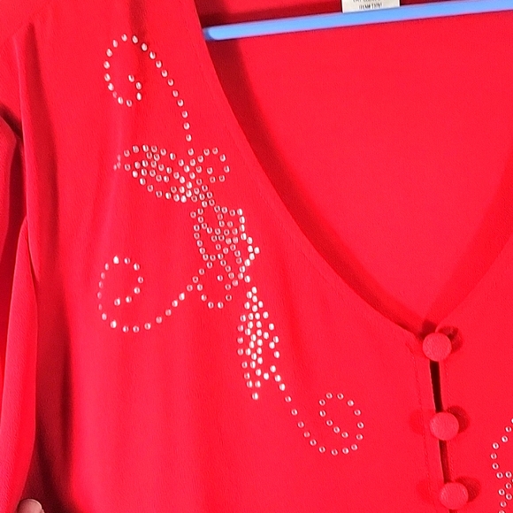EY Boutique Red Crepe Button Down Blouse With Rhinestone Embellishment  Size 18W - Picture 4 of 9
